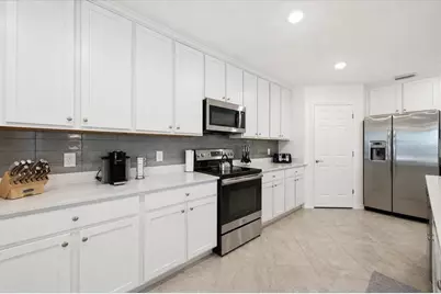 10792 Tarflower Drive #102, Venice, FL 34293 - Photo 7