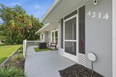 4214 Tee Road, Sarasota, FL 34235 - Photo 5