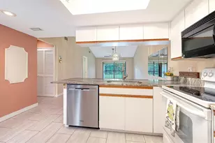 7652 Eagle Creek Dr, Sarasota, FL 34243 - Photo 19