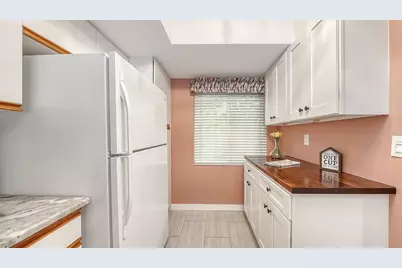 7652 Eagle Creek Drive #7598, Sarasota, FL 34243 - Photo 21