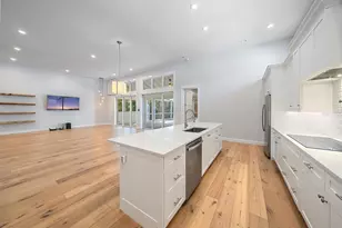 2436 Arlington St, Sarasota, FL 34239 - Photo 11