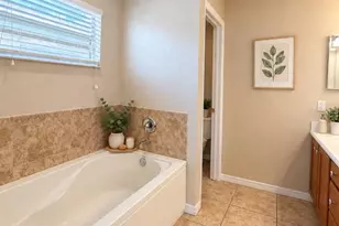 7035 Montauk Point Crossing, Bradenton, FL 34212 - Photo 27