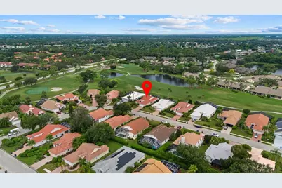 5815 Fairwoods Circle, Sarasota, FL 34243 - Photo 9