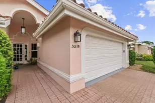 5815 Fairwoods Cir, Sarasota, FL 34243 - Photo 3