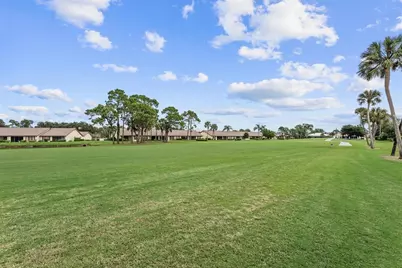 5815 Fairwoods Circle, Sarasota, FL 34243 - Photo 63