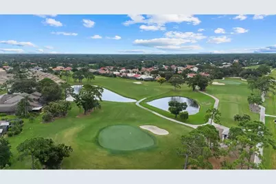 5815 Fairwoods Circle, Sarasota, FL 34243 - Photo 43