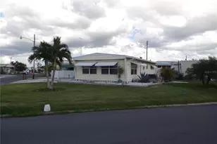 5127 8th St W, Bradenton, FL 34207 - Photo 31