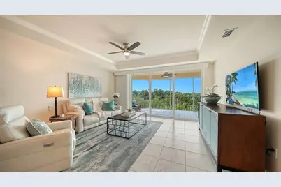 250 Hidden Bay Drive #302, Osprey, FL 34229 - Photo 9