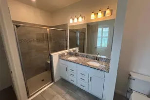 3504 74th Ave Cir E, Sarasota, FL 34243 - Photo 17