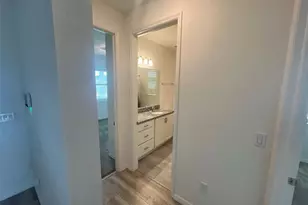 3504 74th Ave Cir E, Sarasota, FL 34243 - Photo 21