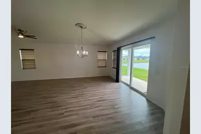 3504 74th Avenue Circle E, Sarasota, FL 34243 - Photo 3