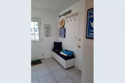 1694 Joyce Street, Sarasota, FL 34231 - Photo 5