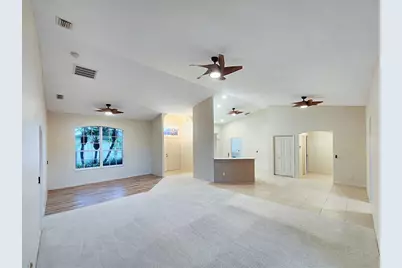 6223 90th Avenue Circle E, Parrish, FL 34219 - Photo 5