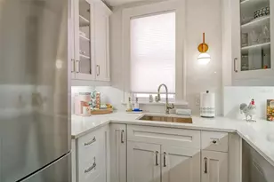 1221 N Palm Ave, Sarasota, FL 34236 - Photo 17