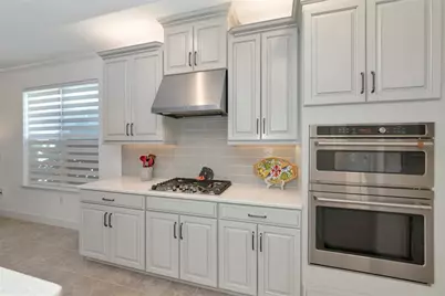 15317 Isla Palma Lane, Nokomis, FL 34275 - Photo 9