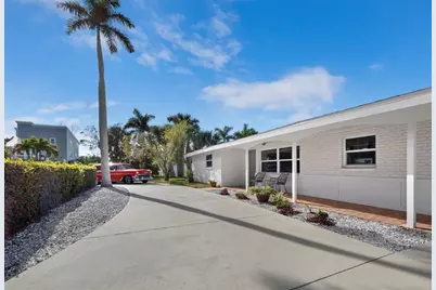 691 Tarawitt Drive, Longboat Key, FL 34228 - Photo 1