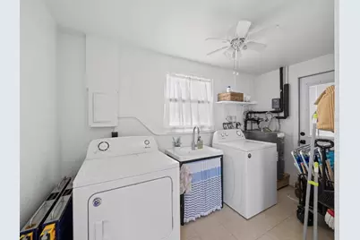 691 Tarawitt Drive, Longboat Key, FL 34228 - Photo 21