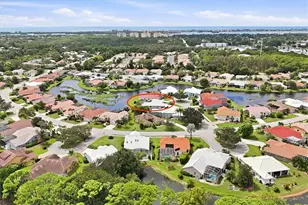 9010 Ashbourne Ct, Sarasota, FL 34238 - Photo 43