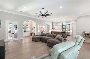 9291 Swaying Branch Rd, Sarasota, FL 34241 - Photo 13