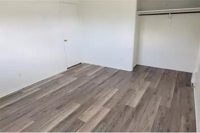 2975 Louise Street, Sarasota, FL 34237 - Photo 23