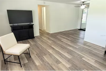 2975 Louise Street, Sarasota, FL 34237 - Photo 5