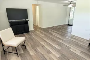 2975 Louise St, Sarasota, FL 34237 - Photo 5