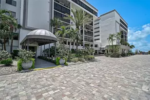1100 Benjamin Franklin Dr, Sarasota, FL 34236 - Photo 27