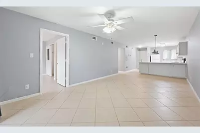 6033 34th Street W #20, Bradenton, FL 34210 - Photo 17