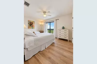 6840 Midnight Pass Road, Sarasota, FL 34242 - Photo 25