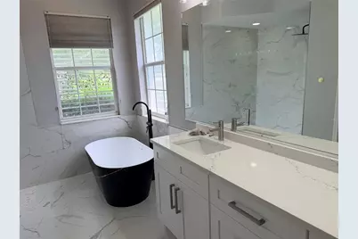 4621 Sweetmeadow Circle, Sarasota, FL 34238 - Photo 23