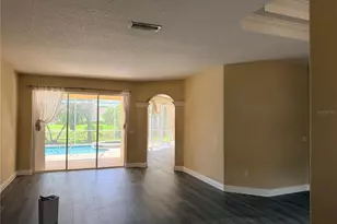4621 Sweetmeadow Cir, Sarasota, FL 34238 - Photo 3