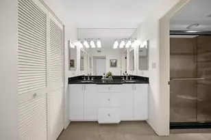 843 Bayport Wy, Longboat Key, FL 34228 - Photo 13