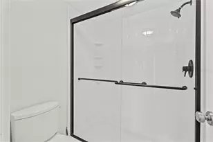 1601 Bayhouse Point Dr, Sarasota, FL 34231 - Photo 25