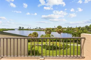 1601 Bayhouse Point Dr, Sarasota, FL 34231 - Photo 23