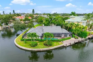 500 Venice Ln, Sarasota, FL 34242 - Photo 59