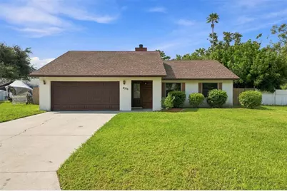 2328 Spring Oaks Circle, Sarasota, FL 34234 - Photo 1