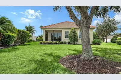 7159 Westhill Court, Lakewood Ranch, FL 34202 - Photo 33