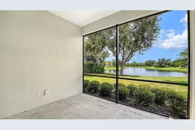 7159 Westhill Court, Lakewood Ranch, FL 34202 - Photo 29