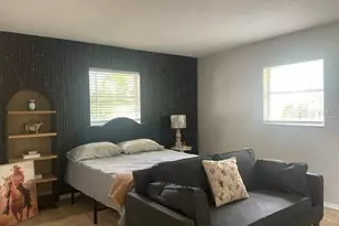 2229 Montclair Dr, Sarasota, FL 34231 - Photo 17