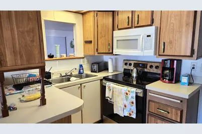 3275 26th Avenue E #119, Bradenton, FL 34208 - Photo 9