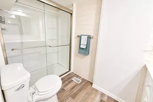 6605 Connecticut St, Bradenton, FL 34207 - Photo 9