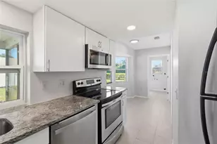 24 Clemson Rd, Venice, FL 34293 - Photo 13