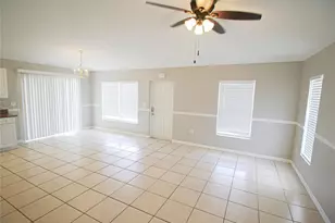 5454 Kensington St, Sarasota, FL 34232 - Photo 9
