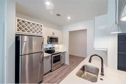 1420 Lakefront Drive #6413, Sarasota, FL 34240 - Photo 3