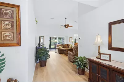 2714 Feiffer Circle, Sarasota, FL 34235 - Photo 5