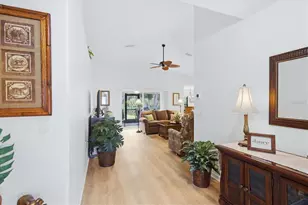 2714 Feiffer Cir, Sarasota, FL 34235 - Photo 5