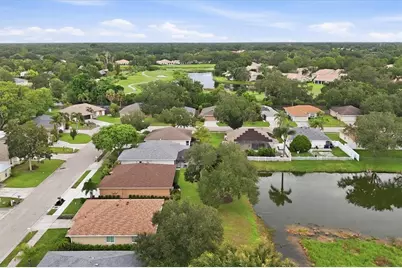 2714 Feiffer Circle, Sarasota, FL 34235 - Photo 45