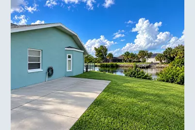 18114 Petoskey Circle, Port Charlotte, FL 33948 - Photo 31