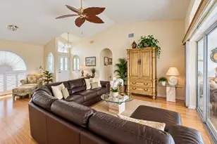 18114 Petoskey Cir, Port Charlotte, FL 33948 - Photo 5