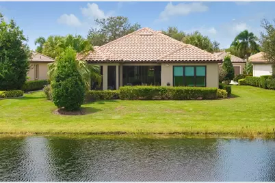 5231 Castello Lane, Lakewood Ranch, FL 34211 - Photo 3